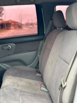 NISSAN-LIVINA-2009