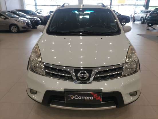 NISSAN-LIVINA-2014