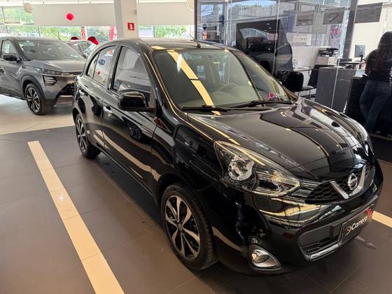 NISSAN MARCH 1.6 SL 16V FLEX 4P MANUAL