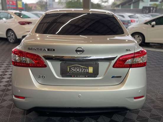 NISSAN-SENTRA-2.0 SL 16V FLEX 4P AUTOMÁTICO NISSAN-SENTRA-2014