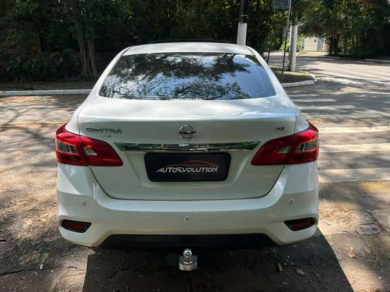 NISSAN-SENTRA-2.0 SL 16V FLEXSTART 4P AUTOMÁTICO NISSAN-SENTRA-2018