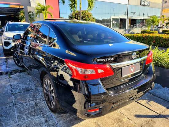 NISSAN-SENTRA-2019