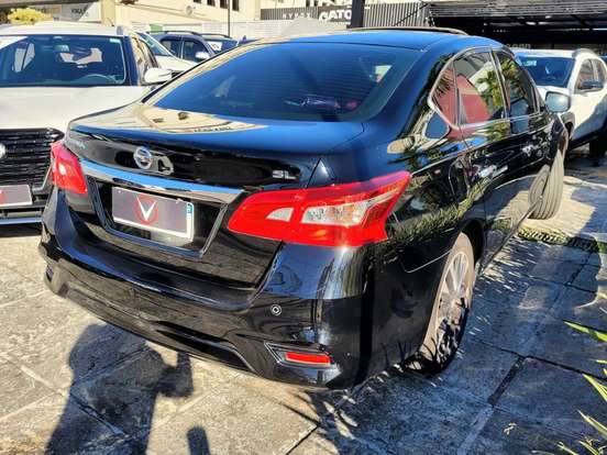 NISSAN-SENTRA-2019