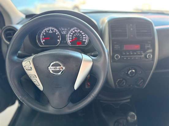 NISSAN-VERSA-1.6 16V FLEX SV 4P MANUAL NISSAN-VERSA-2015