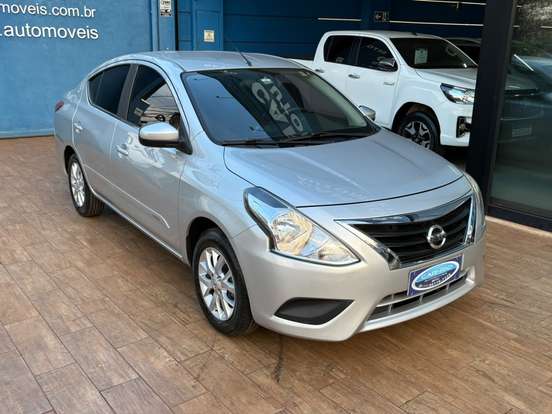 NISSAN-VERSA-1.6 16V FLEX SV 4P XTRONIC NISSAN-VERSA-2018