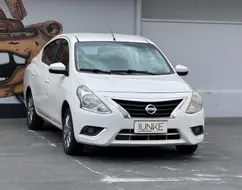 NISSAN VERSA 1.6 16V FLEXSTART SV 4P XTRONIC NISSAN VERSA 1.6 16V FLEXSTART SV 4P XTRONIC