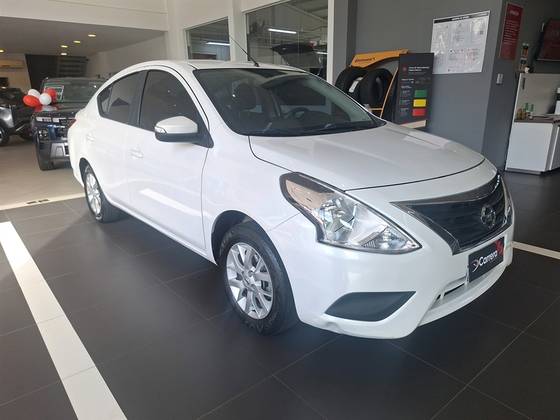 NISSAN VERSA 1.6 16V FLEXSTART SV 4P XTRONIC