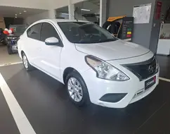 NISSAN VERSA 1.6 16V FLEXSTART SV 4P XTRONIC NISSAN VERSA 1.6 16V FLEXSTART SV 4P XTRONIC