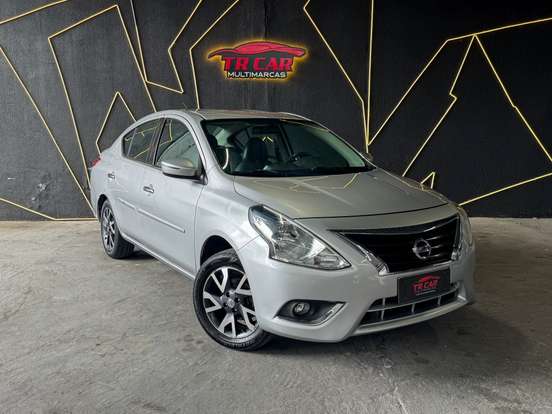 NISSAN-VERSA-1.6 16V FLEXSTART UNIQUE 4P MANUAL NISSAN-VERSA-2015