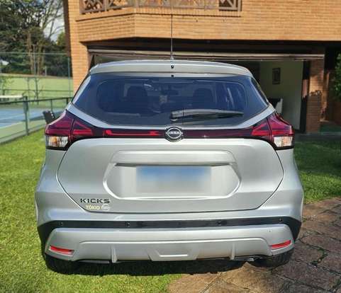 NISSAN-KICKS-2022