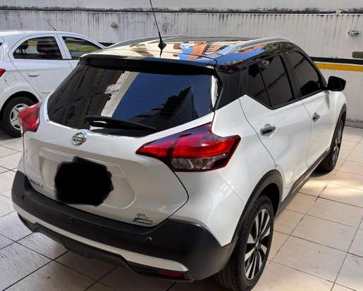 NISSAN-KICKS-2018