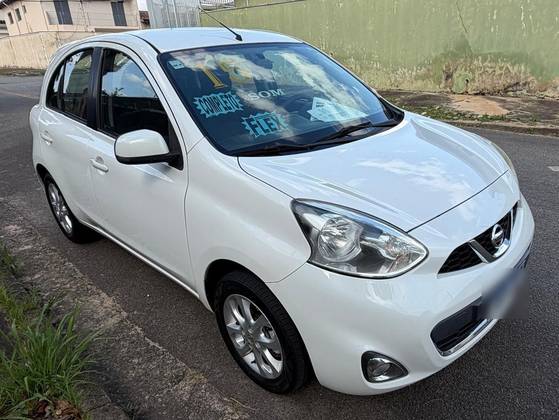 NISSAN MARCH 1.6 SV 16V FLEX 4P MANUAL