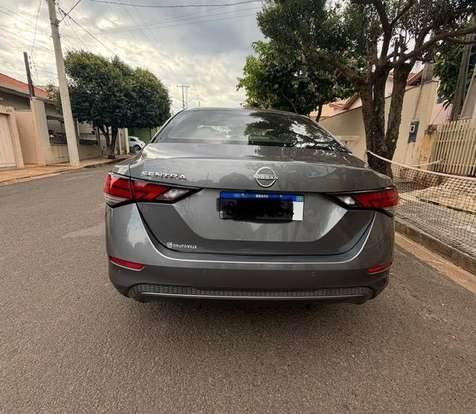 NISSAN-SENTRA-2024