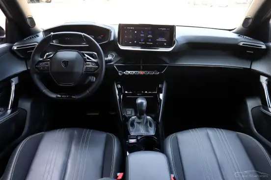 PEUGEOT-2008-2025