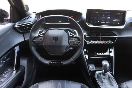 PEUGEOT-2008-2025