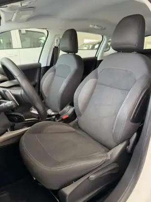 PEUGEOT-2008-2015
