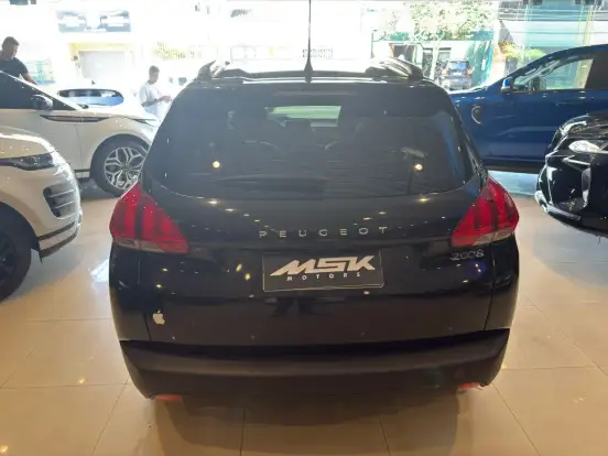 PEUGEOT-2008-2022