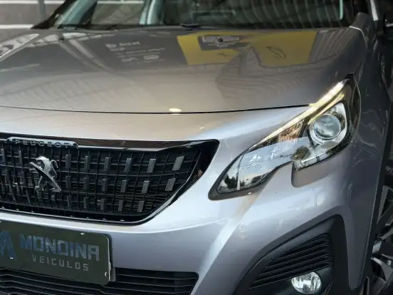 PEUGEOT-2008-2023