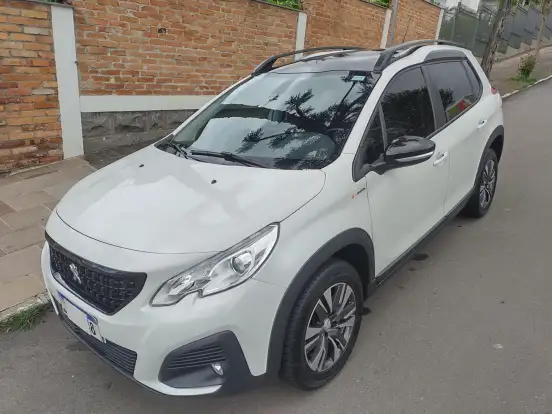 PEUGEOT-2008-2020