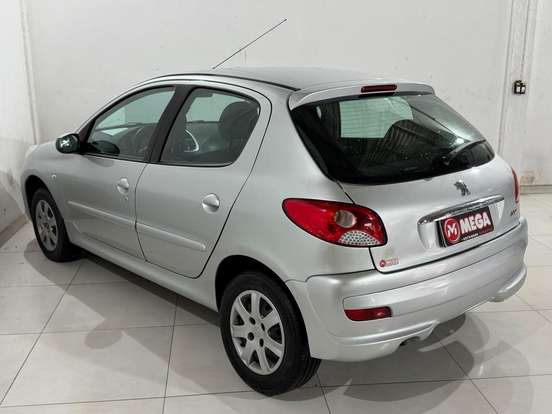 PEUGEOT-207-1.4 XR 8V FLEX 4P MANUAL PEUGEOT-207-2012