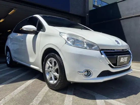 PEUGEOT-208-2014