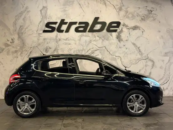PEUGEOT-208-1.6 GRIFFE 16V FLEX 4P AUTOMÁTICO PEUGEOT-208-2015