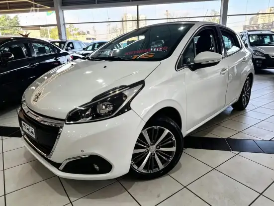 PEUGEOT-208-2017