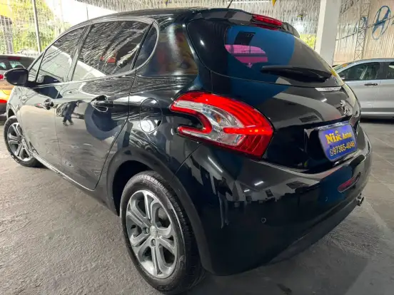 PEUGEOT-208-1.6 GRIFFE 16V FLEX 4P MANUAL PEUGEOT-208-2014