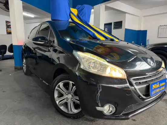 PEUGEOT-208-1.6 GRIFFE 16V FLEX 4P MANUAL PEUGEOT-208-2014