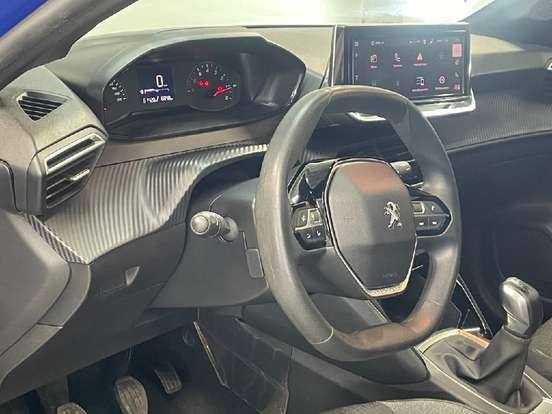 PEUGEOT-208-2023