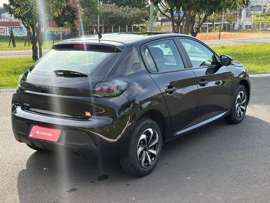 PEUGEOT-208-2024