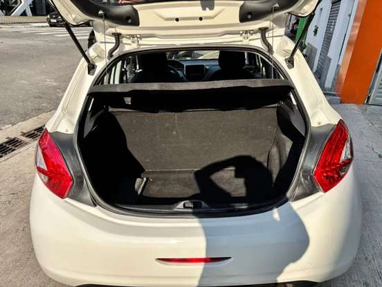 PEUGEOT-208-1.5 ACTIVE 8V FLEX 4P MANUAL PEUGEOT-208-2014
