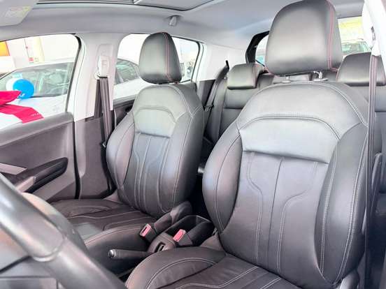 PEUGEOT-208-1.6 ALLURE 16V FLEX 4P AUTOMÁTICO PEUGEOT-208-2016