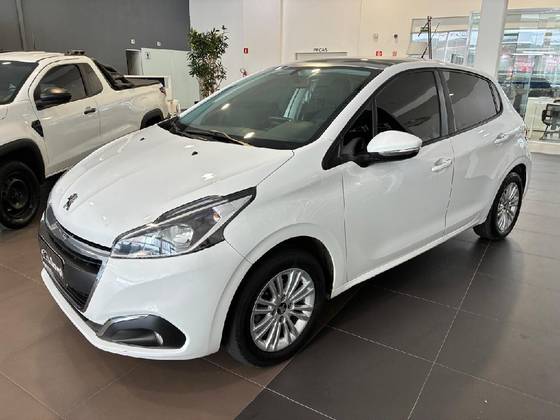 PEUGEOT 208 1.6 ALLURE 16V FLEX 4P AUTOMÁTICO