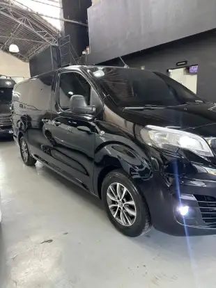 PEUGEOT-EXPERT-2020