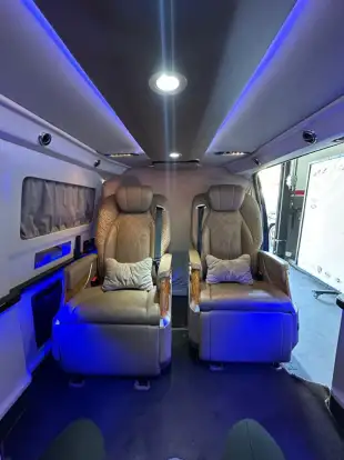 PEUGEOT-EXPERT-2020