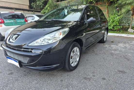 PEUGEOT-207-2012