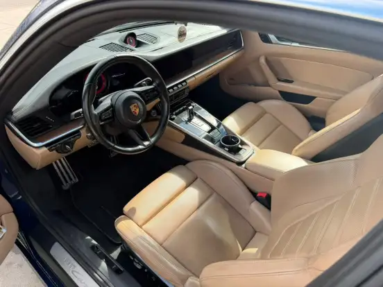 PORSCHE-911-2021