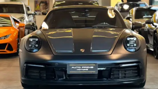 PORSCHE-911-2020