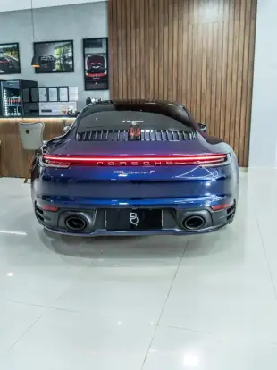 PORSCHE-911-2024