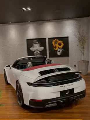 PORSCHE-911-2025