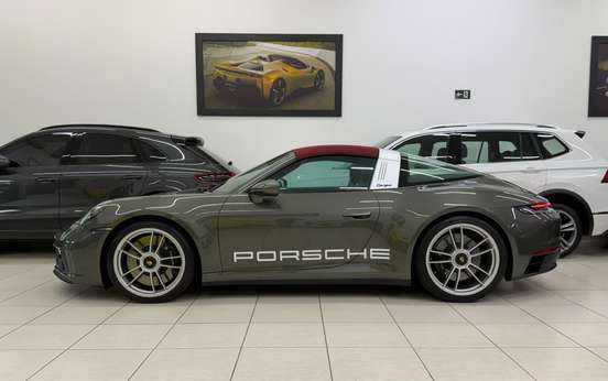 PORSCHE-911-2022