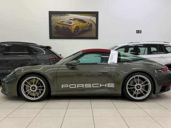PORSCHE-911-3.0 24V H6 GASOLINA TARGA 4 GTS PDK PORSCHE-911-2022