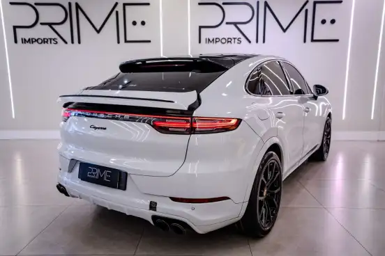 PORSCHE-CAYENNE-2019