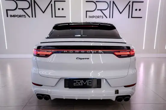 PORSCHE-CAYENNE-2019
