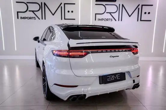 PORSCHE-CAYENNE-2019