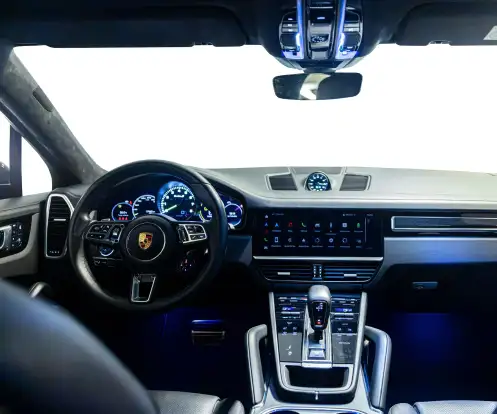 PORSCHE-CAYENNE-2023