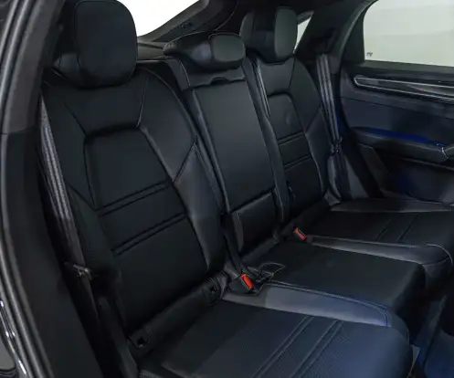 PORSCHE-CAYENNE-2023