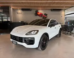 PORSCHE CAYENNE 4.0 V8 GASOLINA GTS COUPÉ AWD TIPTRONIC S PORSCHE CAYENNE 4.0 V8 GASOLINA GTS COUPÉ AWD TIPTRONIC S