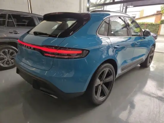 PORSCHE-MACAN-2022
